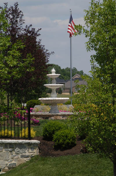 Clubhouse Fountain with Flag